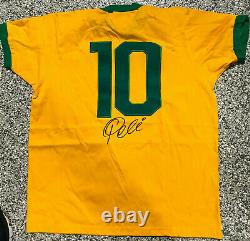 Brazil Pele Signed Soccer Jersey Autographed PSA DNA COA