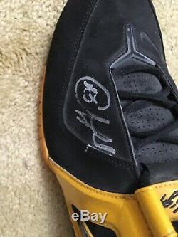 Chris Paul RARE New Orleans Game Worn/Autographed Shoe PSA/DNA