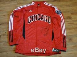 Derrick Rose #1 Mvp Psa/dna Signed Adidas Chicago Bulls Warm Up Suit Autograph