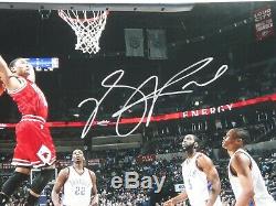 Derrick Rose Psa/dna Certified Signed 16x20 Photograph Autograph Chicago Bulls