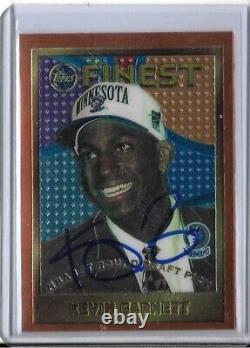 Kevin Garnett Autographed Topps Finest Rookie PSA/DNA Certified Auto RC Signed