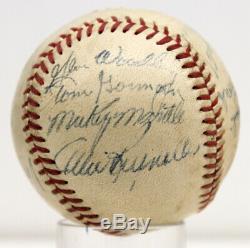 1952 Yankees Équipe Signé Autographed Baseball Mickey Mantle Rare Psa / Adn Z05657
