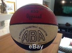 1967-69 Le Basket-ball Utilisé Par Aba Mikan Et Appartenant À Un Particulier Est Signé Par Mikan Psa / Dna