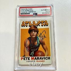 1971 Topps Pistol Pete Maravich Signé Carte Autographiée De Basketball Dna Psa