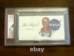 Alan Shepard Apollo 14 Astronaute De La Nasa Signé Auto Vintage Nasa Art Cut Psa/dna