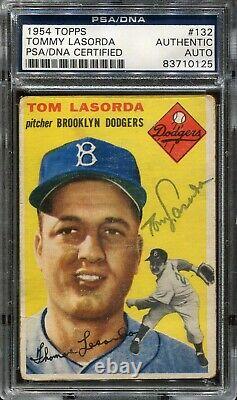 Carte de recrue Tommy Lasorda signée 1954 Topps #132 PSA/DNA Authentic AUTO