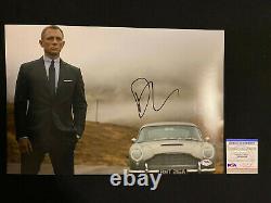 Daniel Craig Autographe Autographié Signé 12x18 Photo James Bond 007 Psa/dna