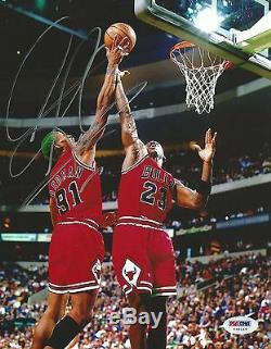 Dennis Rodman Signés Bulls Photo 8x10 Psa / Adn Coa Auto Image Avec Michael Jordan
