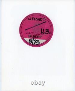 Janet Jackson a signé et dédicacé la photo promotionnelle 'All For You' de 8 x 10 avec le certificat d'authenticité PSA DNA.