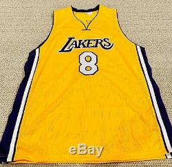 Kobe Bryant # 8 Signé Autographié Los Angeles Lakers Jersey Psa / Dna Autograph