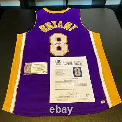 Kobe Bryant A Signé Nike Authentic Los Angeles Lakers Jersey Beckett & Psa Adn