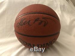Kobe Bryant Signé Full Size Spalding Basketball Psa / Adn Avec Le Cas D'affichage Haut De Gamme