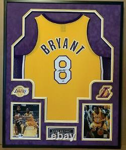 Kobe Bryant Vintage 2001 Nom Complet Autographié Encadré Nike Jersey Psa/dna Coa