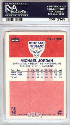 Michael Jordan 1986 Autographiée Par Fleer Rookie Card Vintage Psa / Dna 25912345