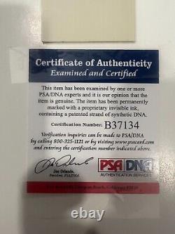 Psa/adn Tom Brady Signé 8x10 Photo Avec Certificat Patriotes De La Nouvelle-angleterre