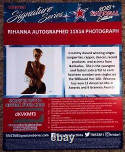 Rihanna TRISTAR PSA/DNA COA PSA Autographe signé Autographié 11x14 Photo