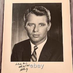 Robert F. Kennedy Psa/adn Autographe Photo Signée Rfk Procureur Général